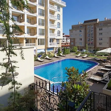 Appartement уютно студио до морето - 25 и 26, локация - Cozy By The Sea - 25 And 26 Location *